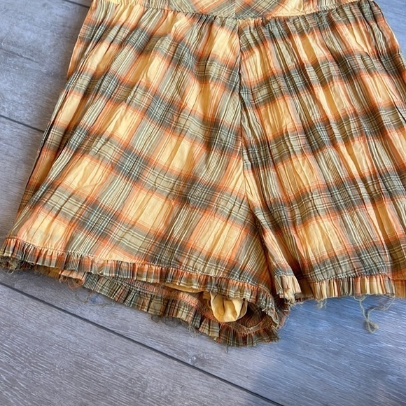 Urban Outfitters Lorelei crinkle plaid lined romper nwt small - Picture 4 of 9